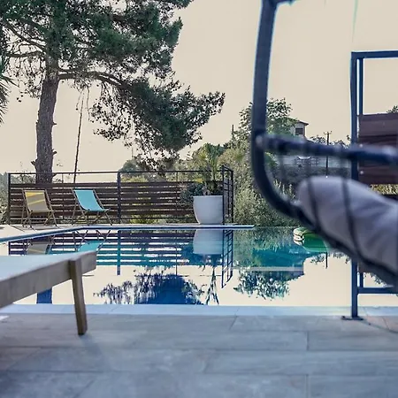 Mountain Retreat Villa *