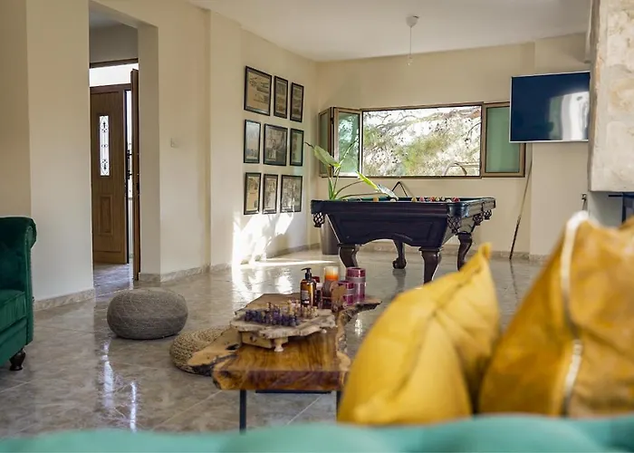 Vila Mountain Retreat