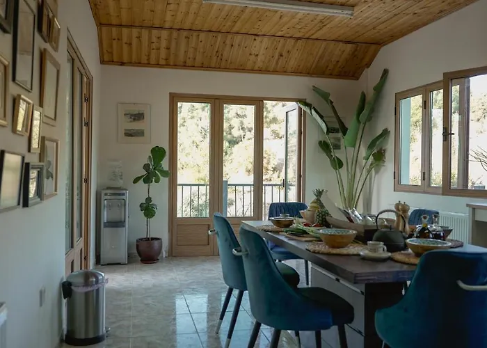 Vila Mountain Retreat